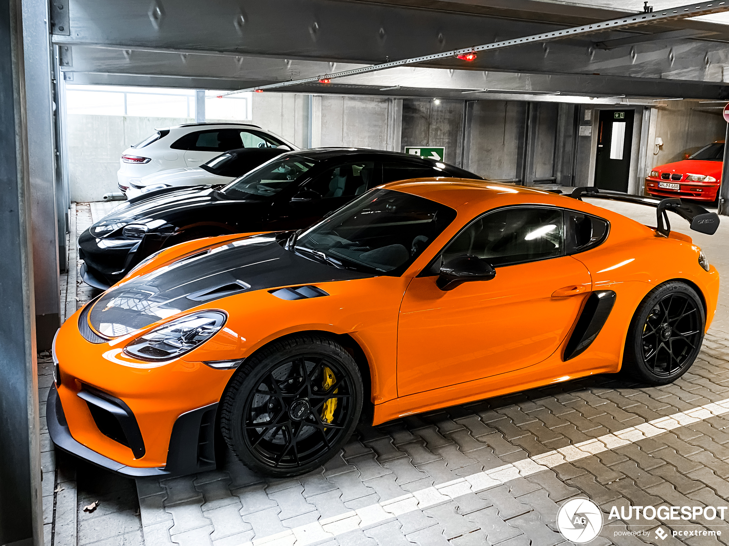 Porsche 718 Cayman GT4 RS Weissach Package