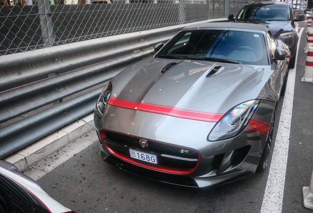 Jaguar F-TYPE R Convertible