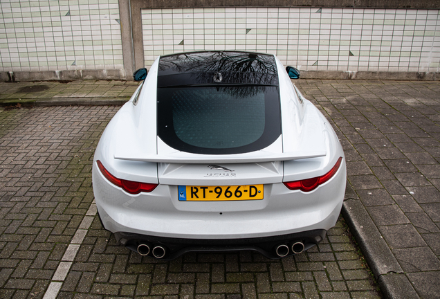 Jaguar F-TYPE R Coupé