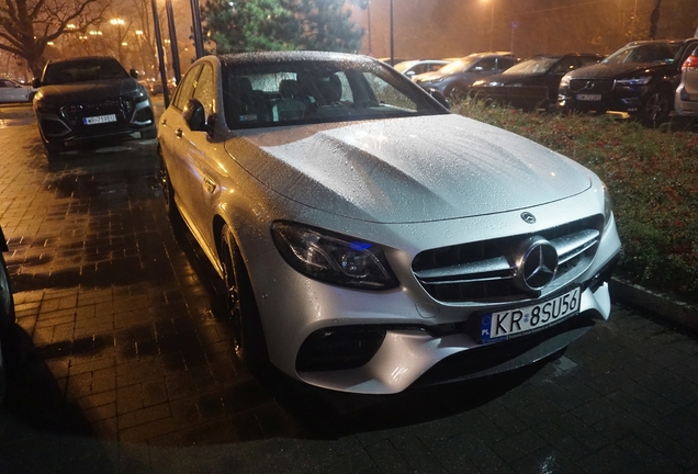 Mercedes-AMG E 63 S W213