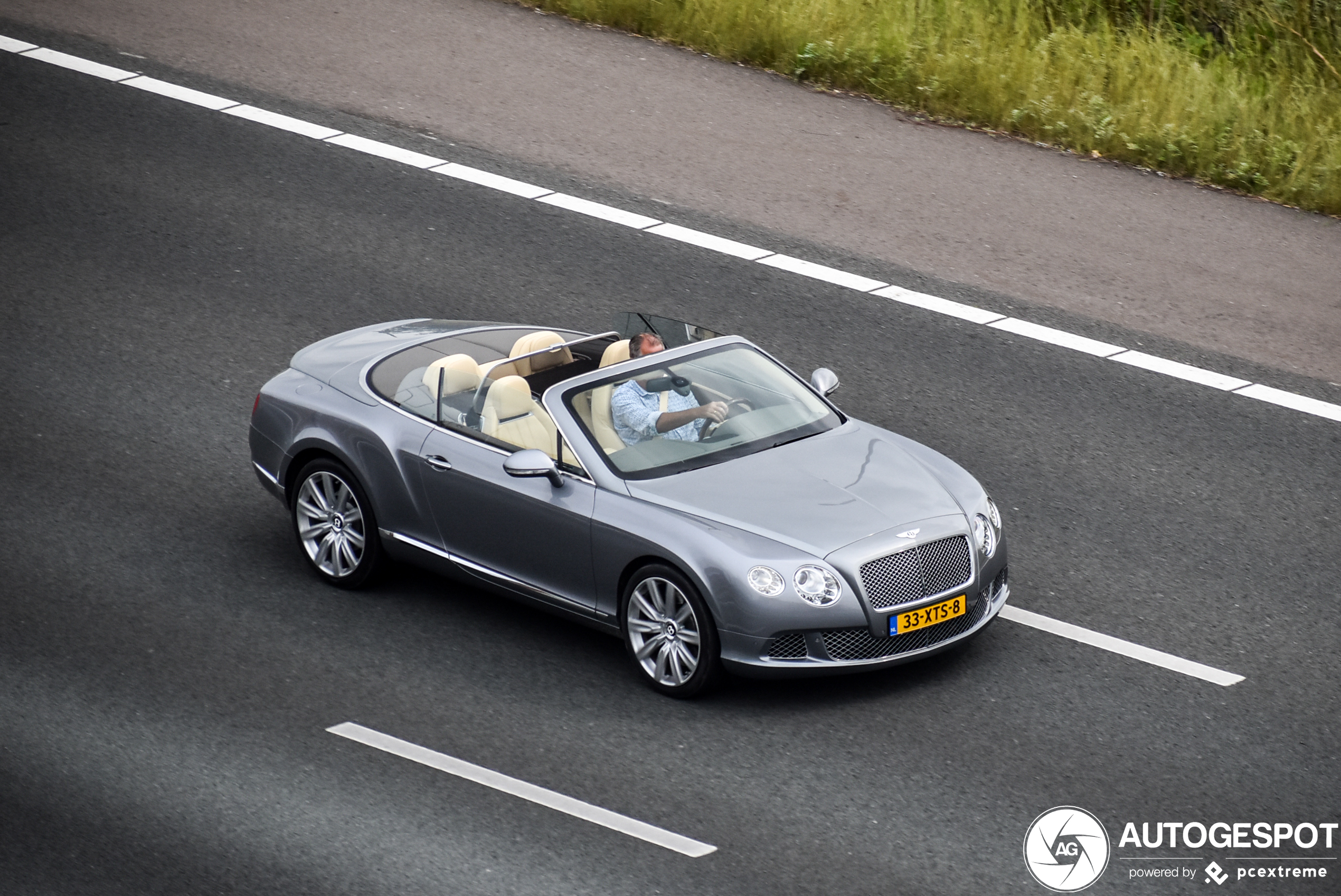 Bentley Continental GTC 2012