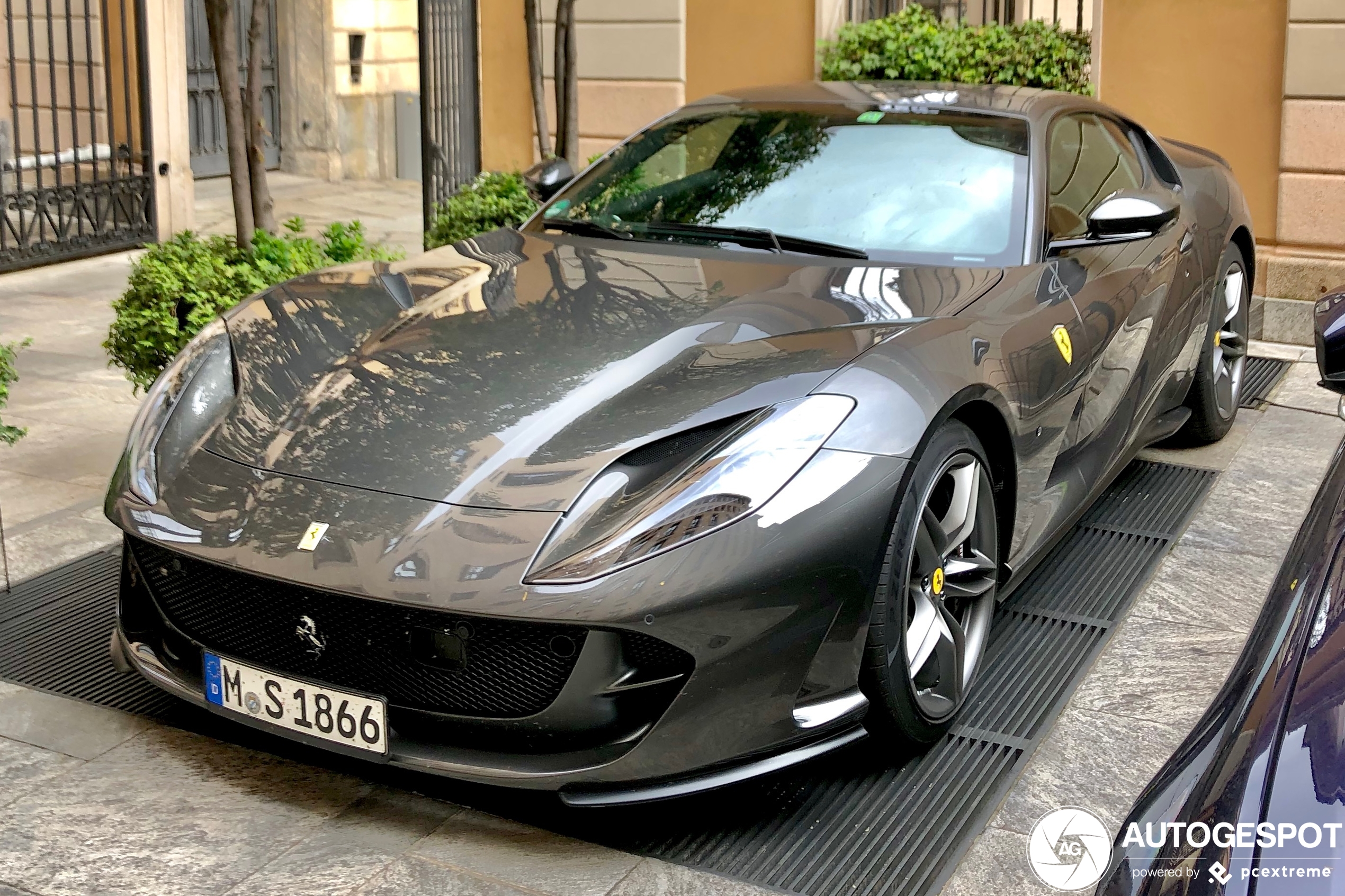 Ferrari 812 Superfast