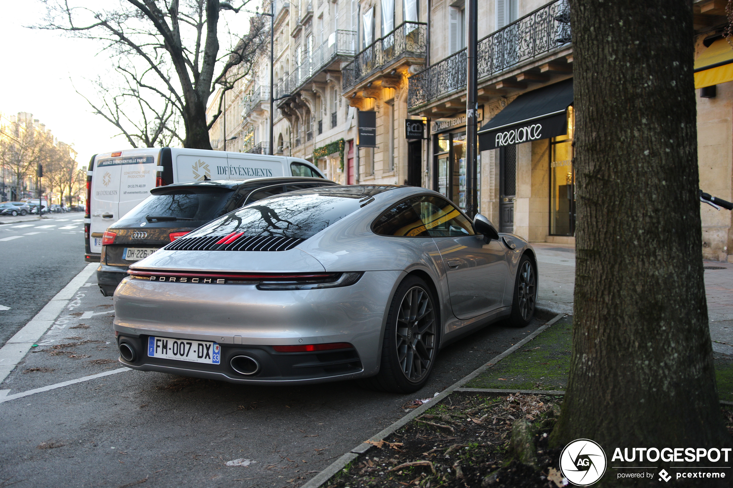 Porsche 992 Carrera 4S