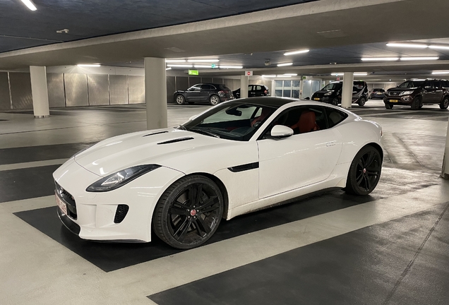 Jaguar F-TYPE S Coupé