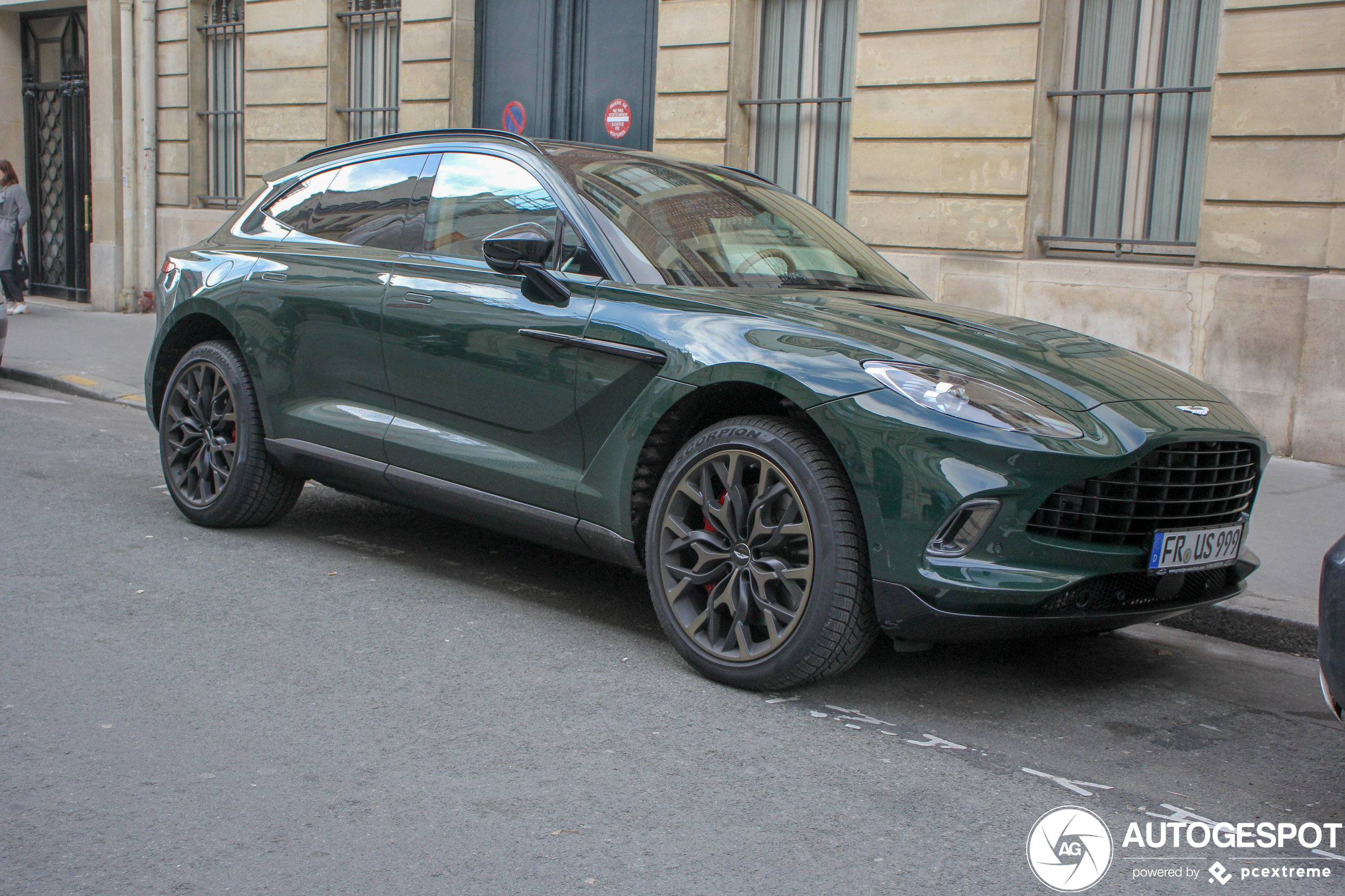 Aston Martin DBX