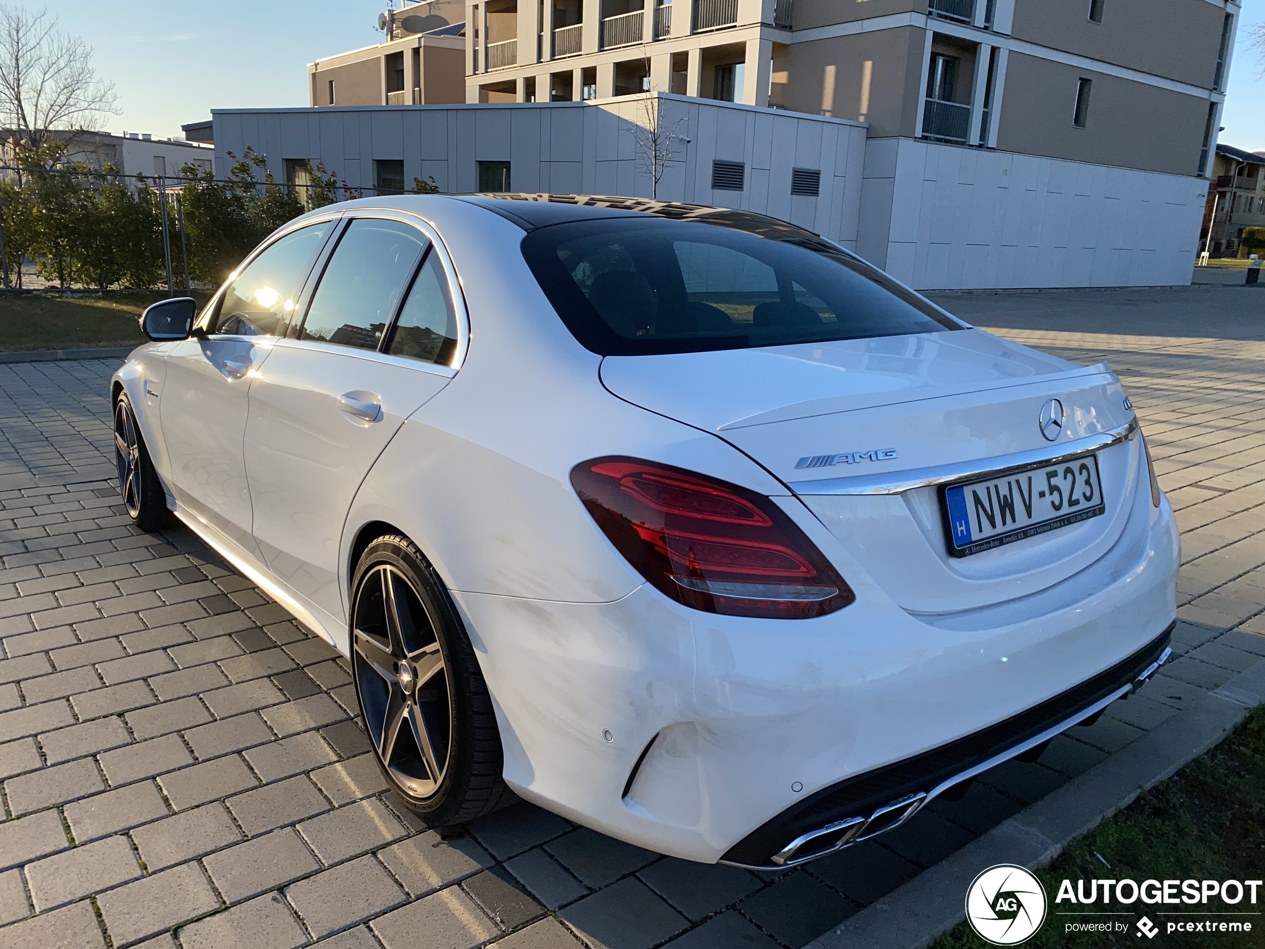 Mercedes-AMG C 63 S W205