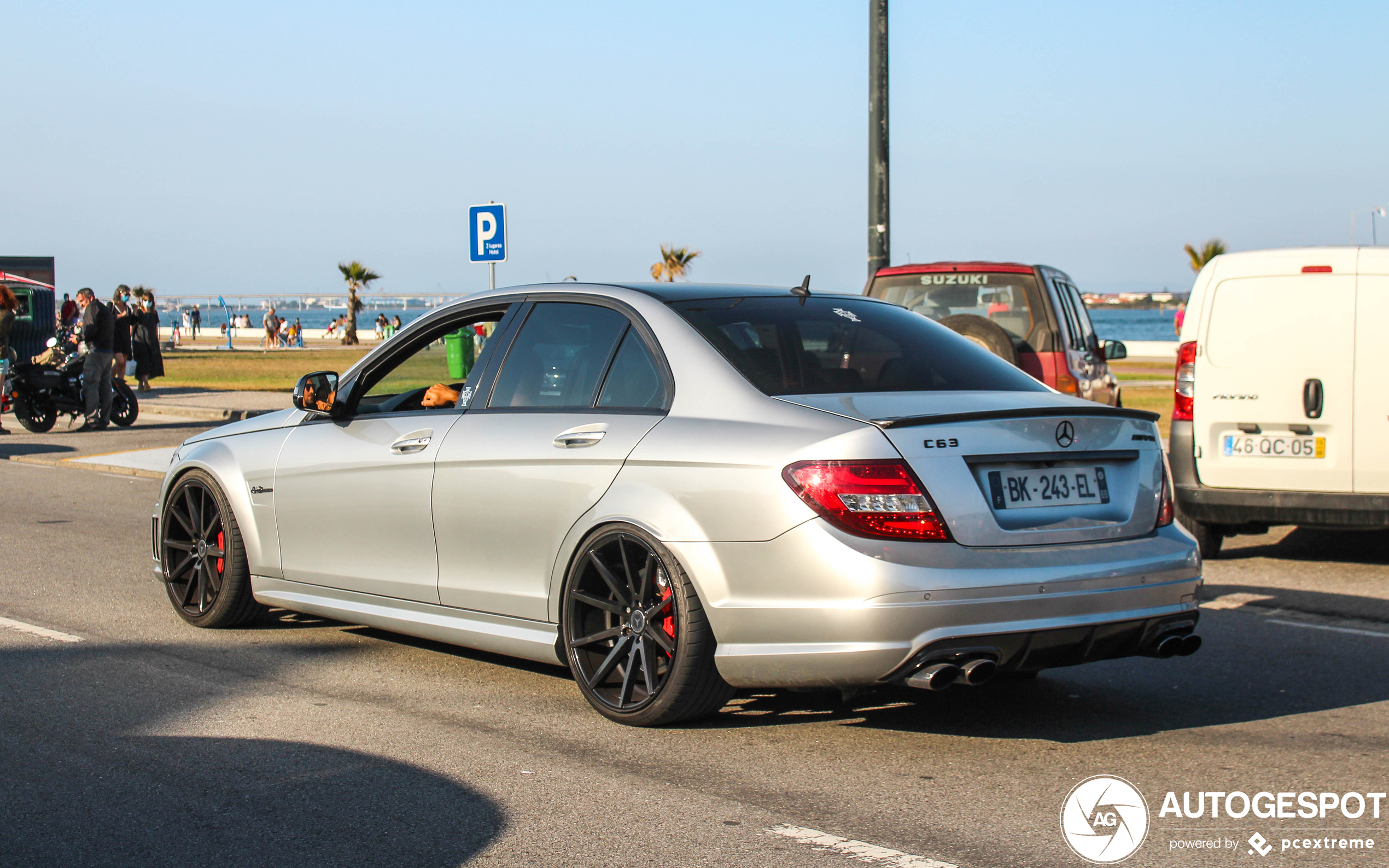 Mercedes-Benz C 63 AMG W204 - 17 December 2021 - Autogespot