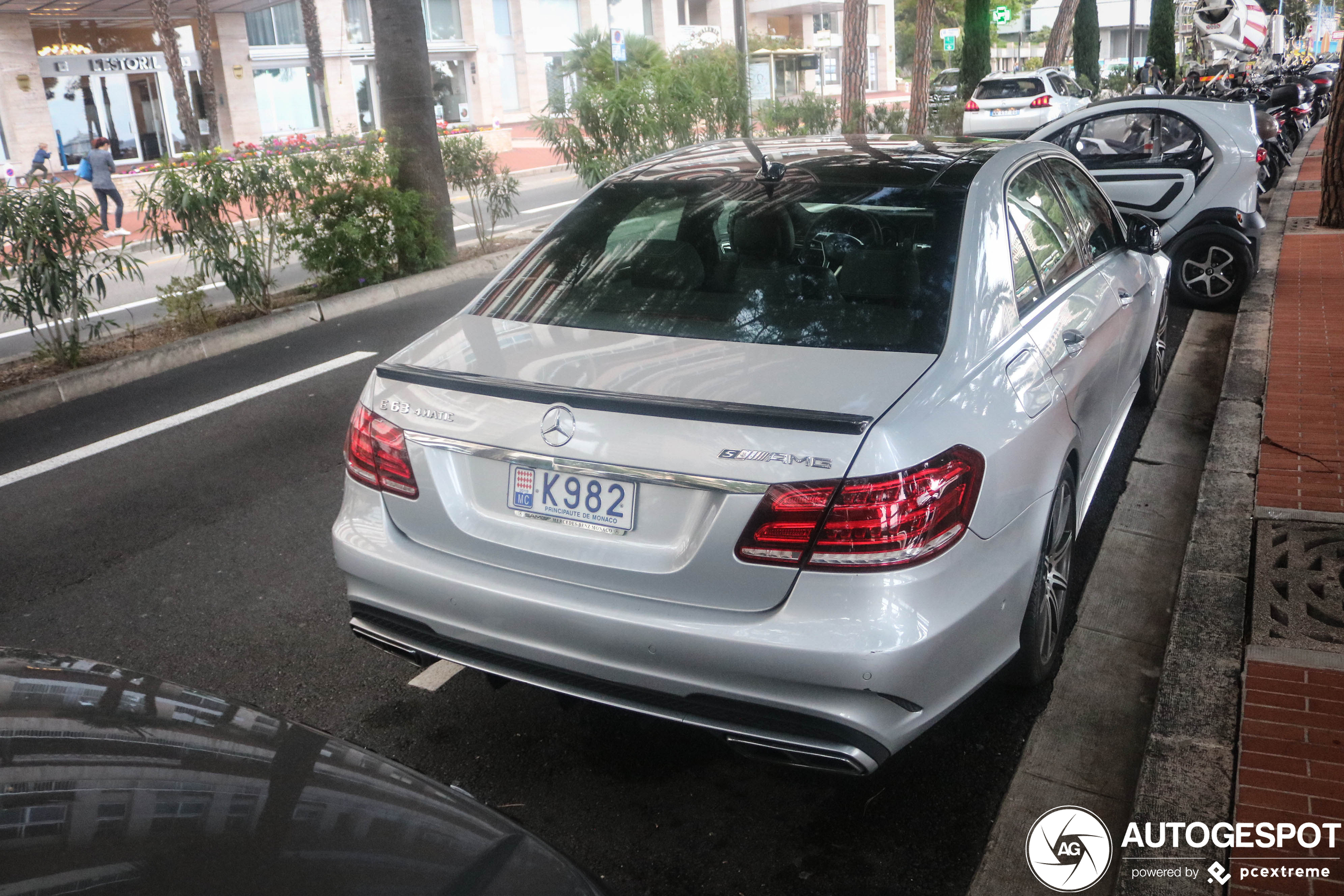 Mercedes-Benz E 63 AMG S W212