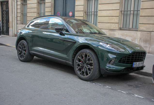 Aston Martin DBX