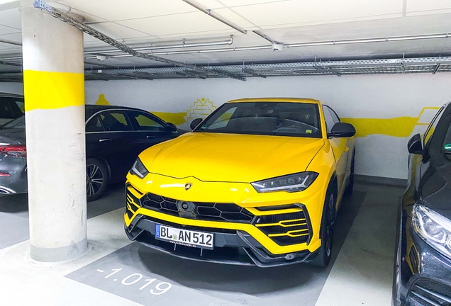 Lamborghini Urus