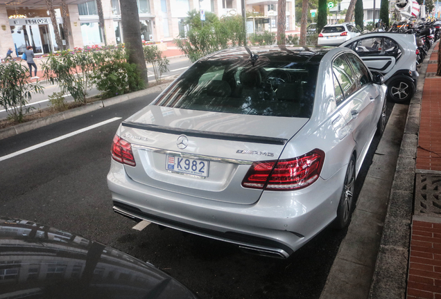 Mercedes-Benz E 63 AMG S W212