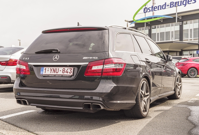 Mercedes-Benz E 63 AMG S212