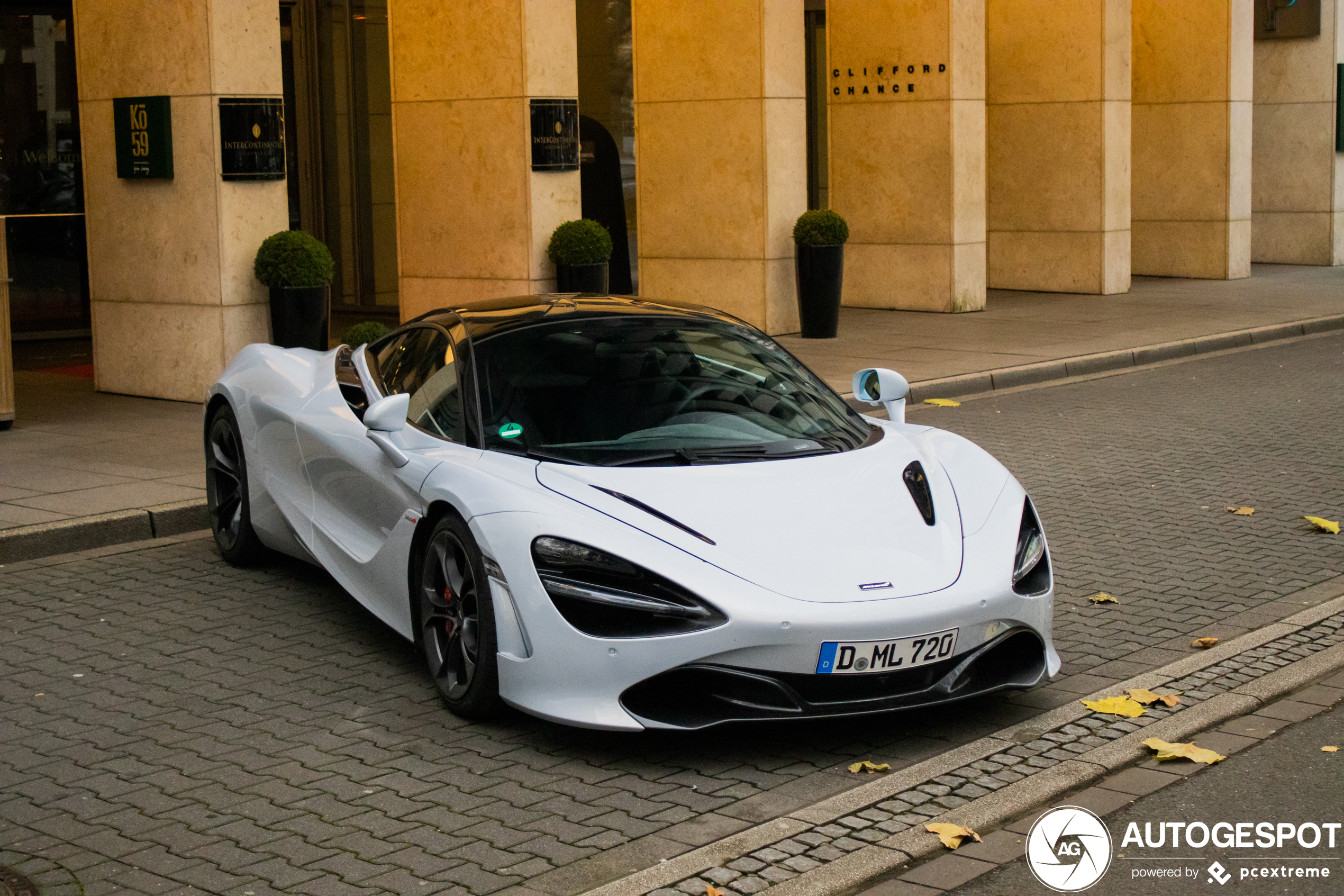 McLaren 720S