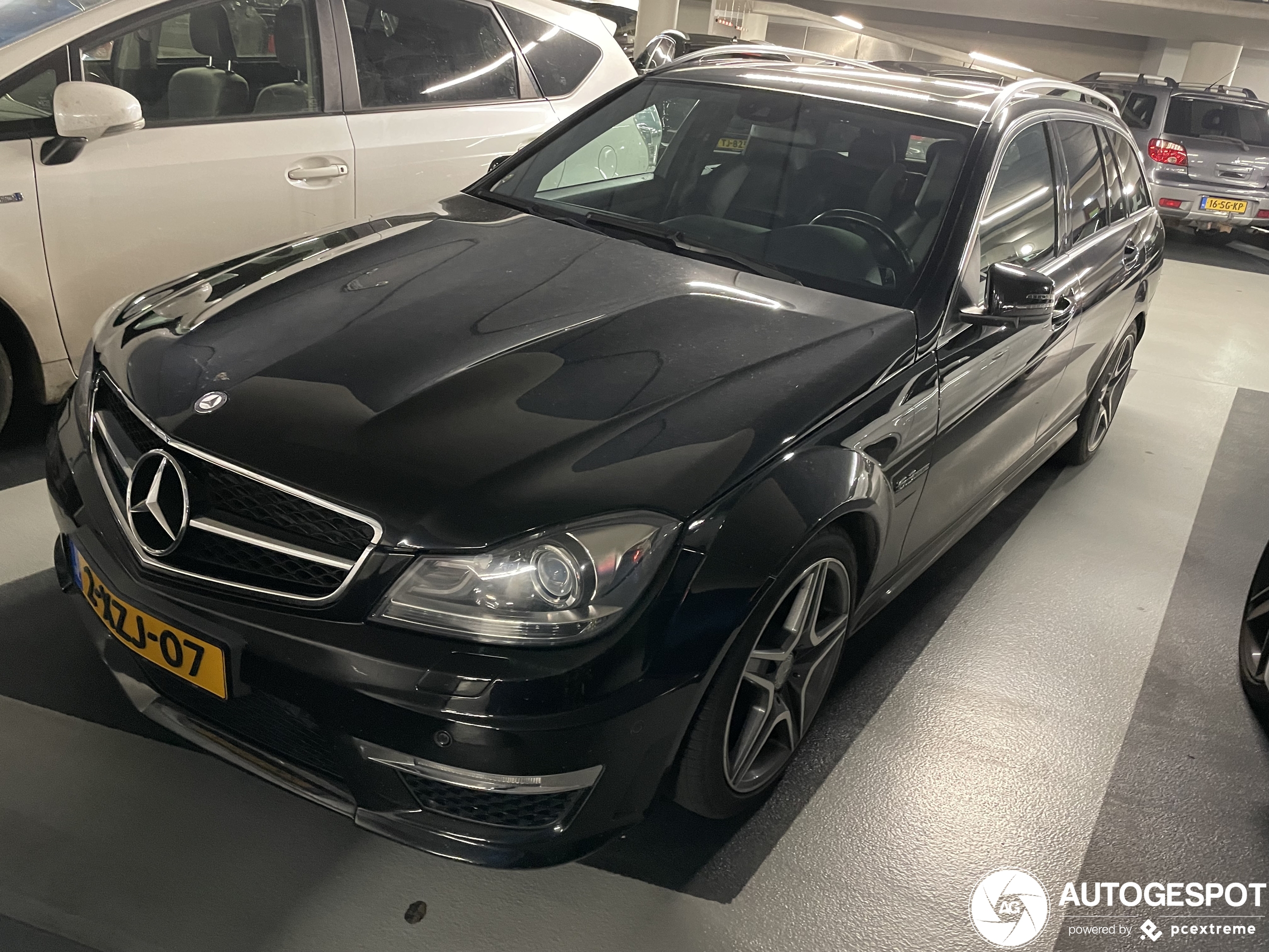 Mercedes-Benz C 63 AMG Estate 2012