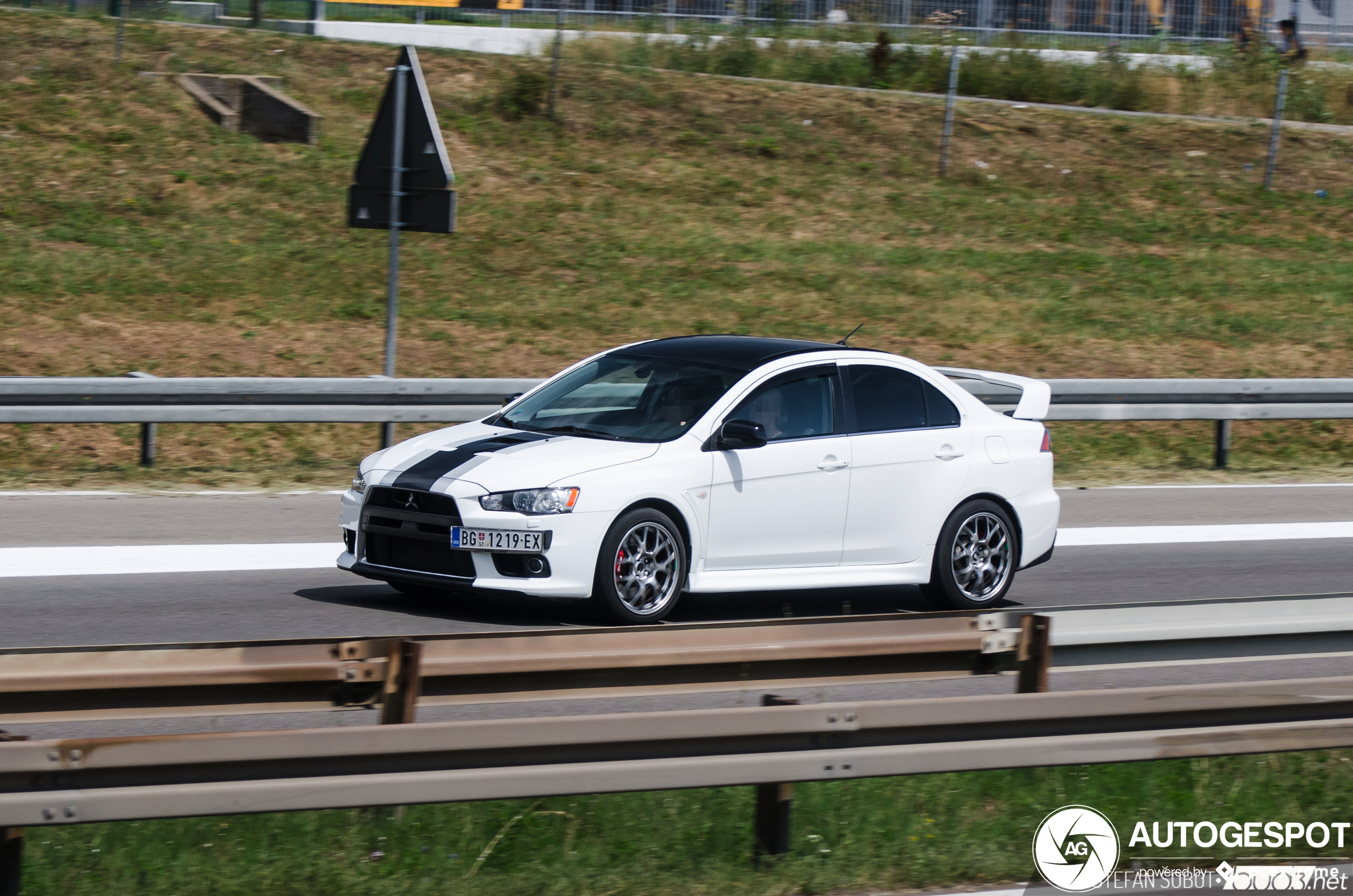 Mitsubishi Lancer Evolution X