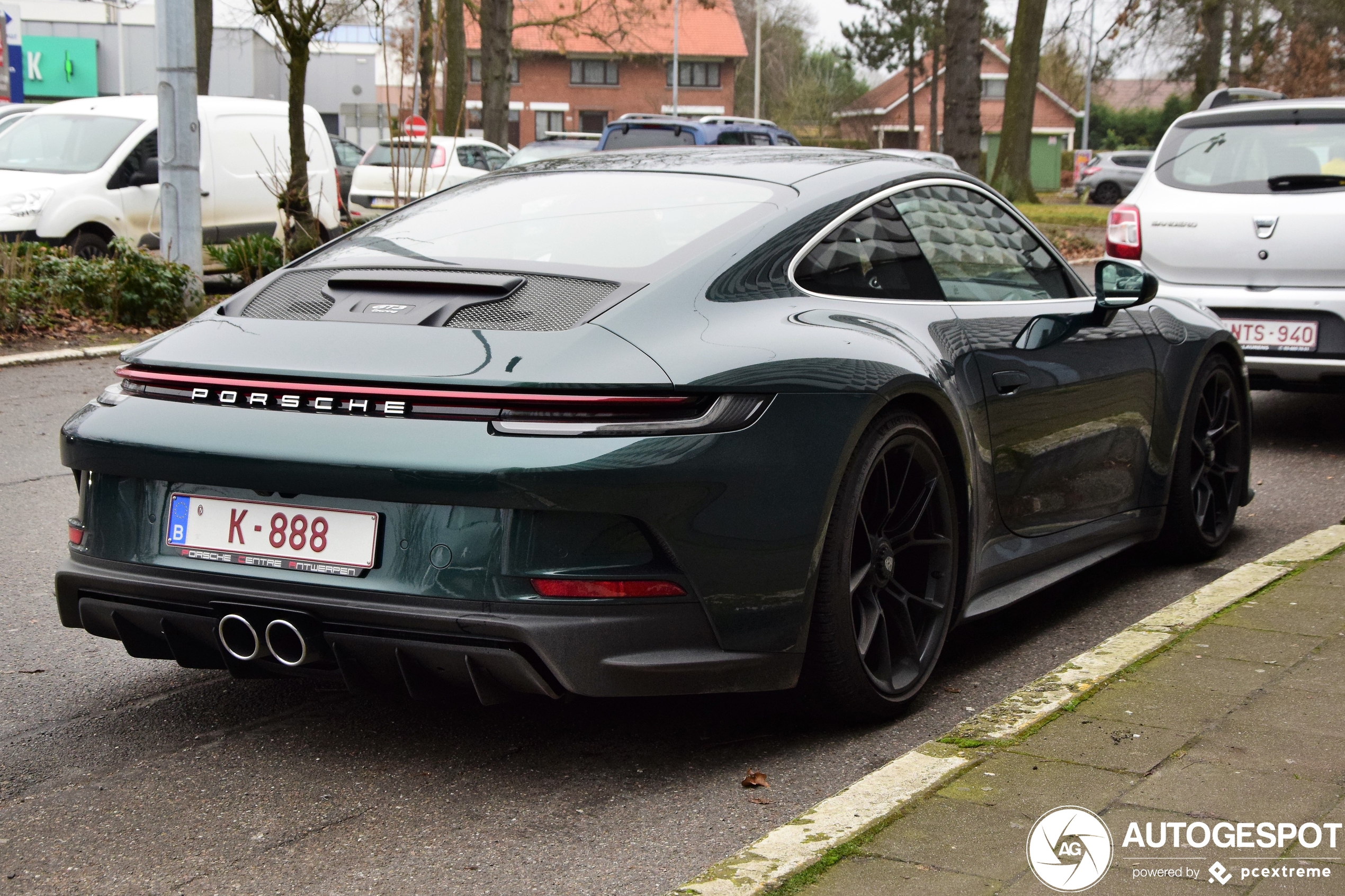 Porsche 992 GT3 Touring duikt nu ook op in België