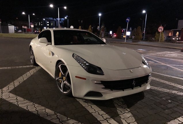 Ferrari FF