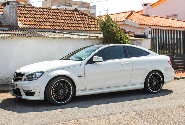 Mercedes-Benz C 63 AMG Coupé