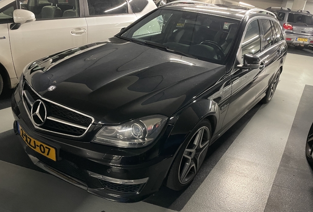 Mercedes-Benz C 63 AMG Estate 2012