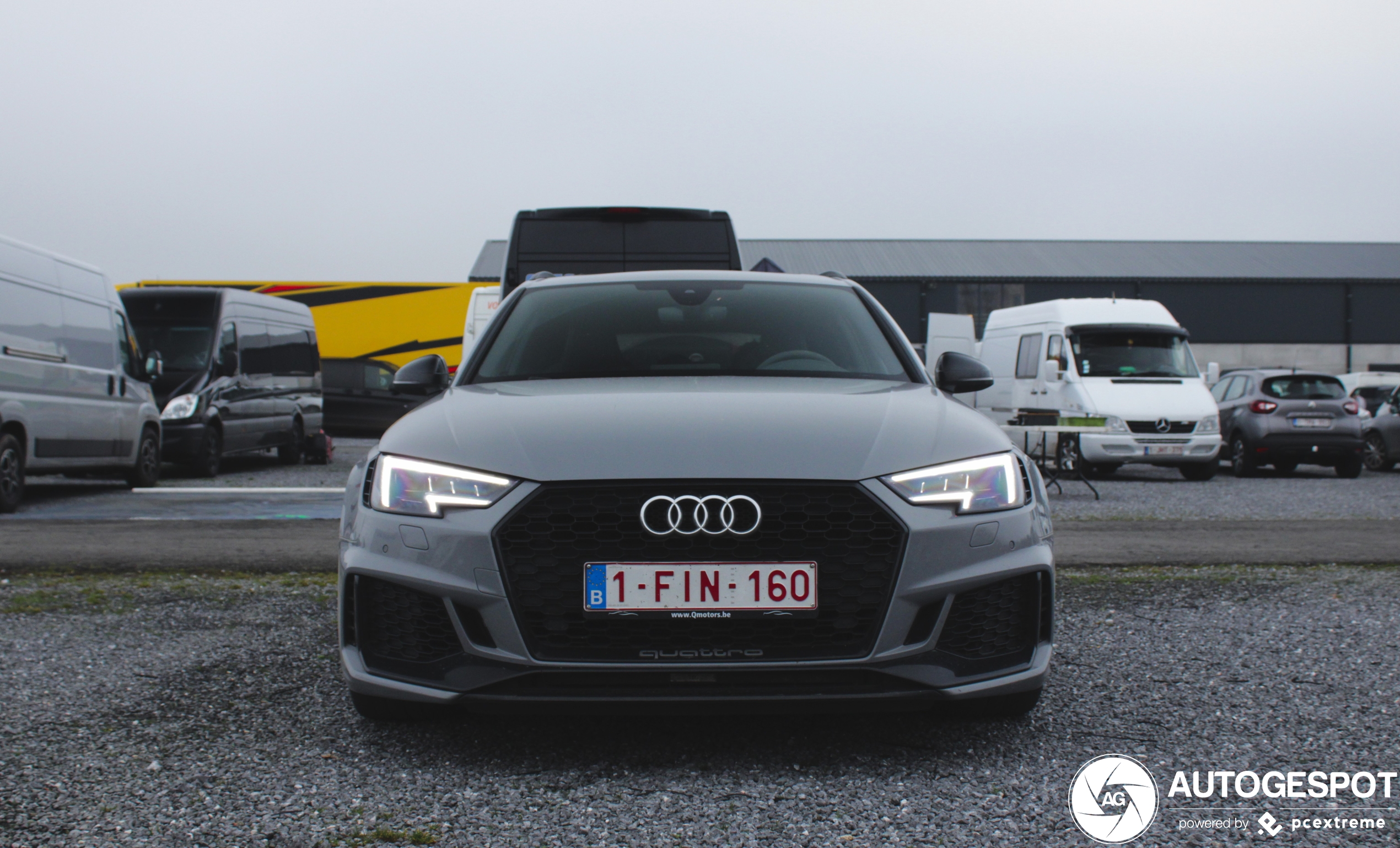 Audi RS4 Avant B9