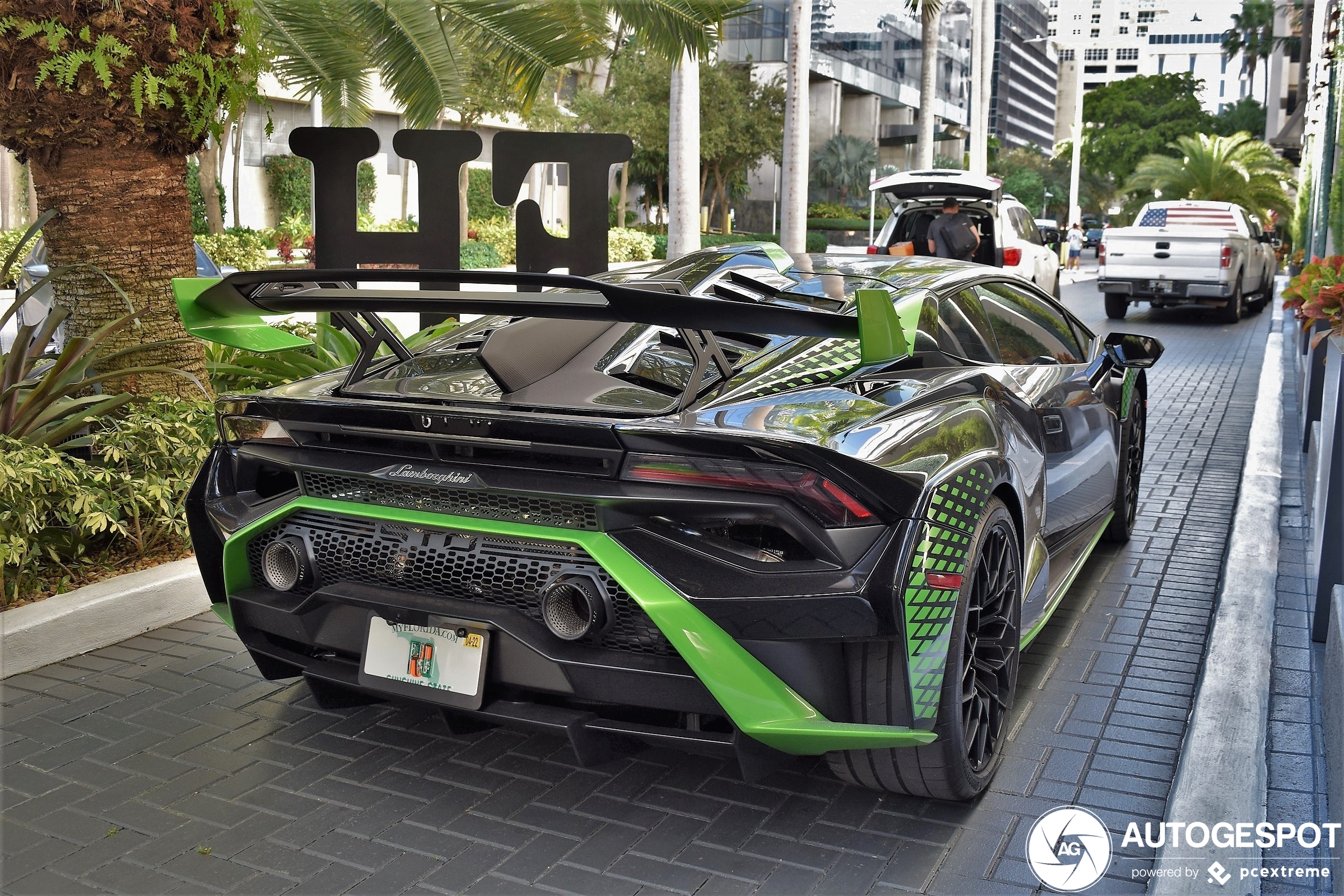 Lamborghini Huracán LP640-2 STO