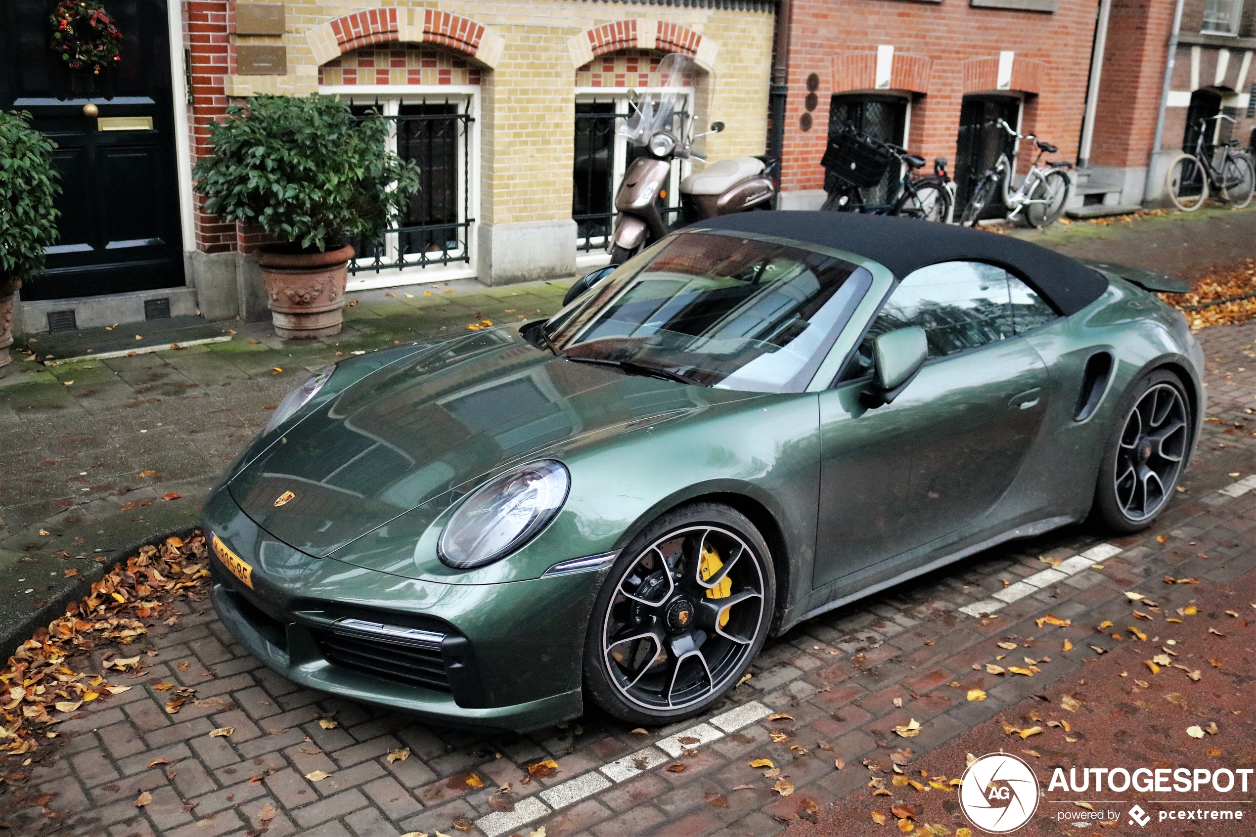 Porsche 992 Turbo S Cabriolet