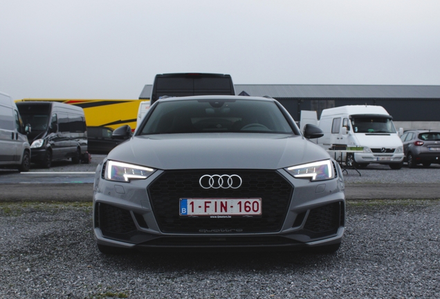 Audi RS4 Avant B9