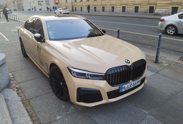 BMW M760Li xDrive 2019