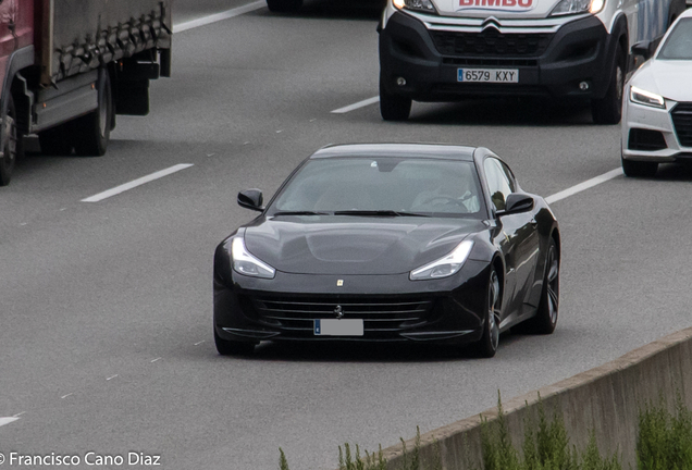 Ferrari GTC4Lusso