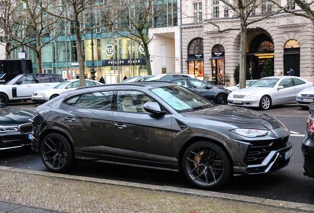 Lamborghini Urus Mansory