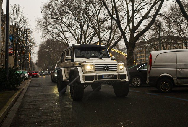 Mercedes-Benz G 500 4X4²