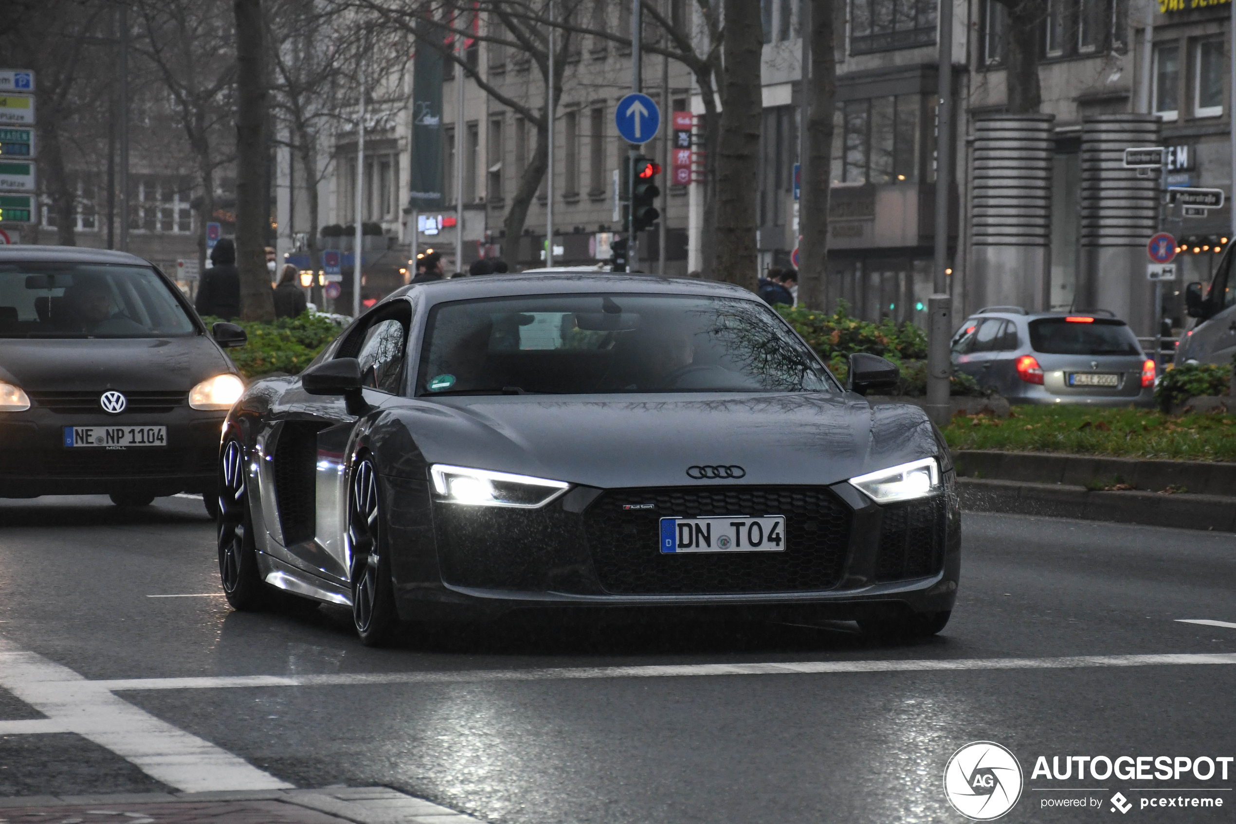 Audi R8 V10 2015