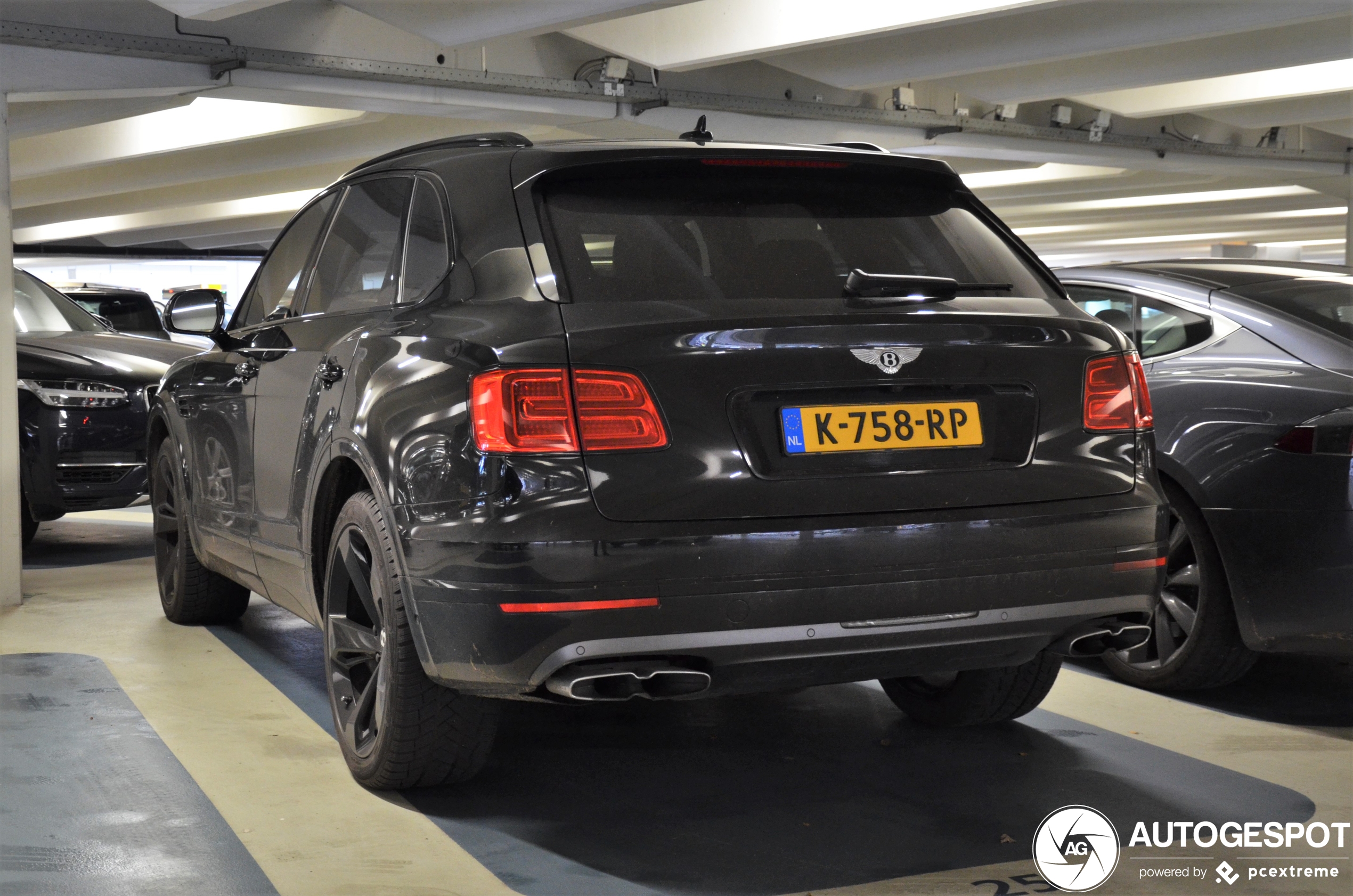 Bentley Bentayga V8