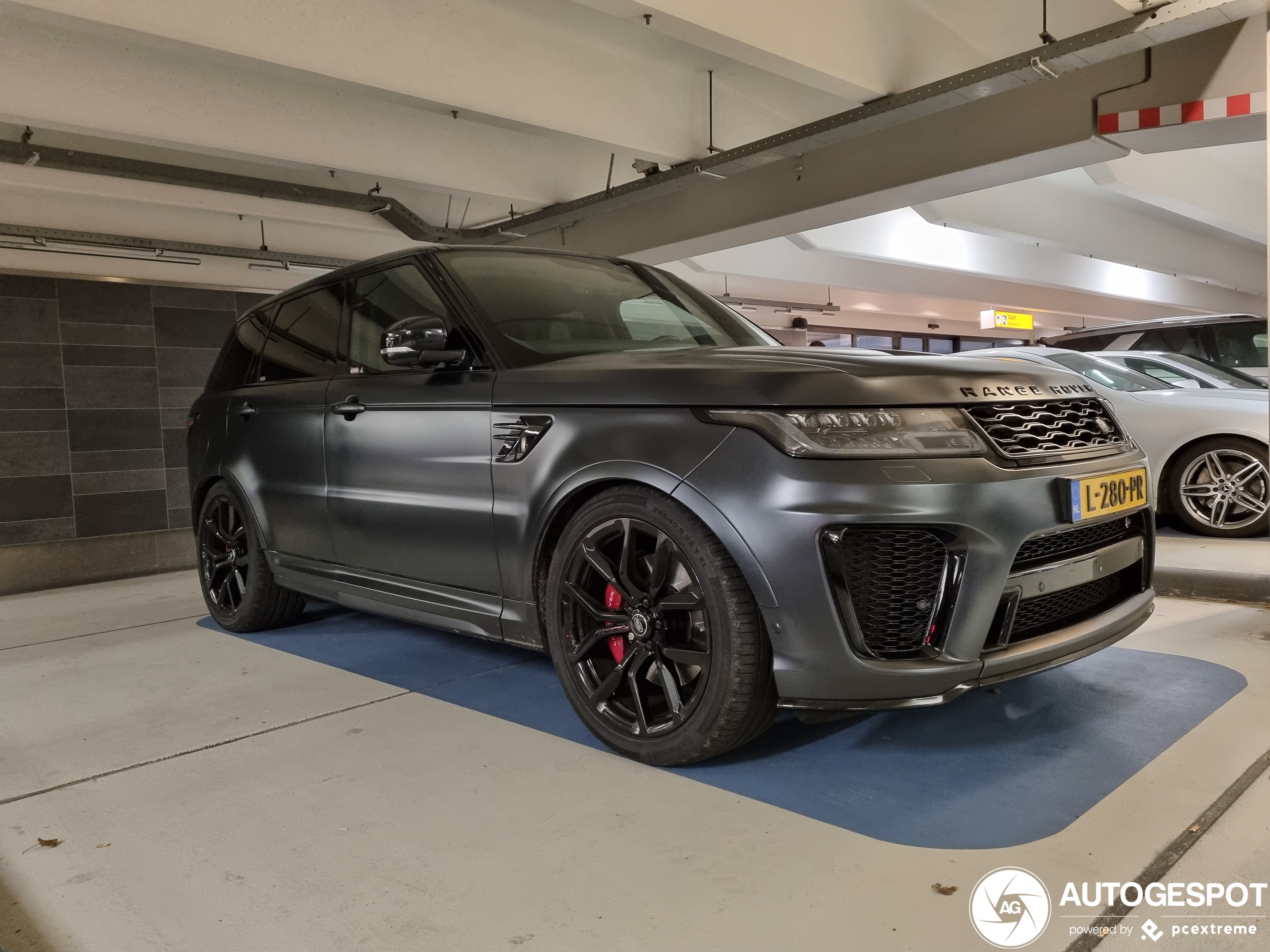 Land Rover Range Rover Sport SVR 2018