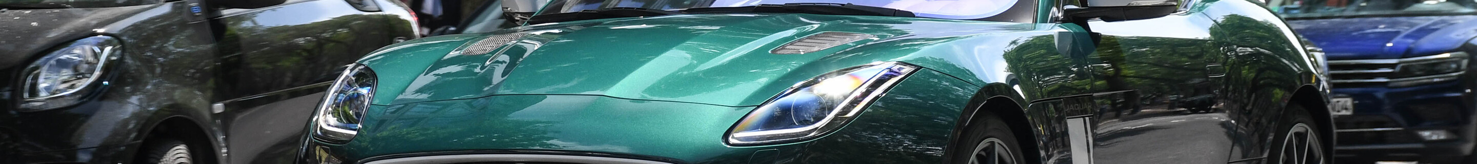 Jaguar F-TYPE SVR Coupé 90th Years Edition