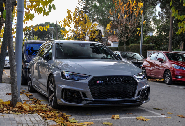 Audi RS4 Avant B9