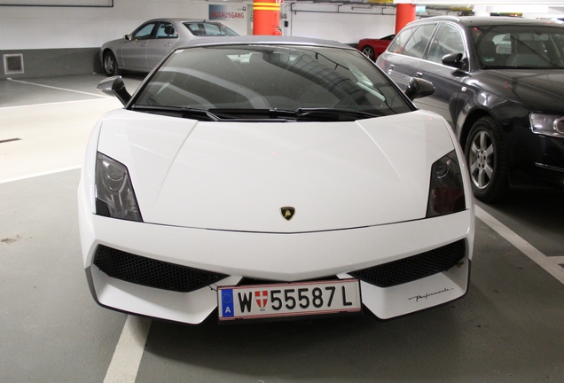 Lamborghini Gallardo LP570-4 Spyder Performante