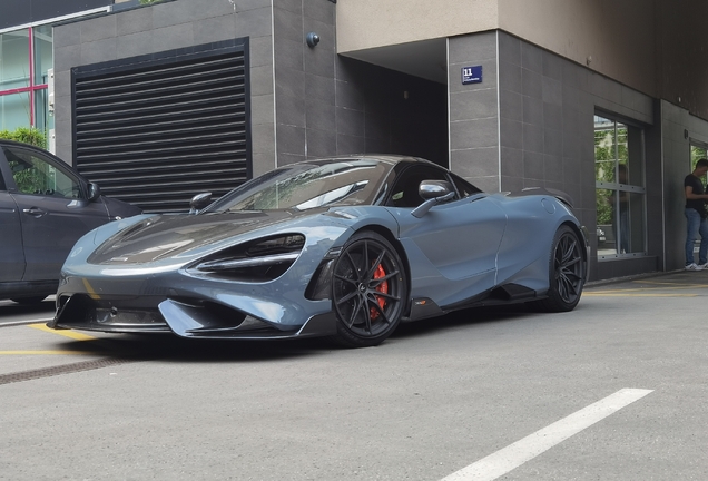 McLaren 765LT