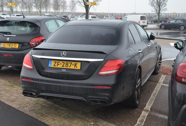 Mercedes-AMG E 63 S W213