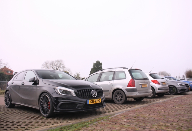 Mercedes-Benz A 45 AMG