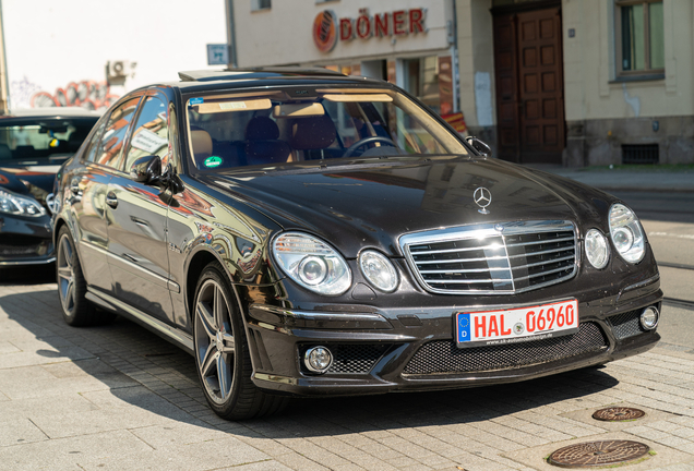 Mercedes-Benz E 63 AMG