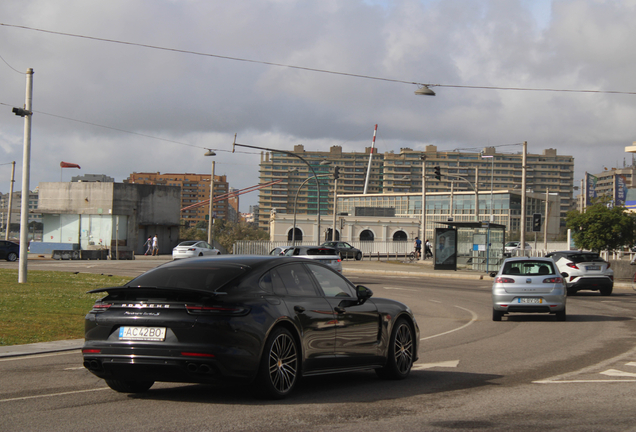 Porsche 971 Panamera Turbo S E-Hybrid