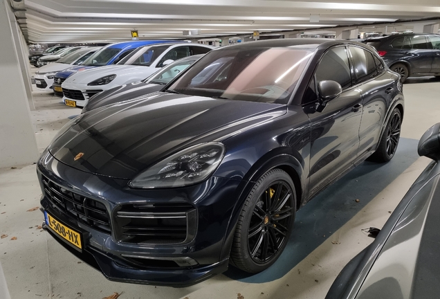 Porsche Cayenne Coupé Turbo S E-Hybrid