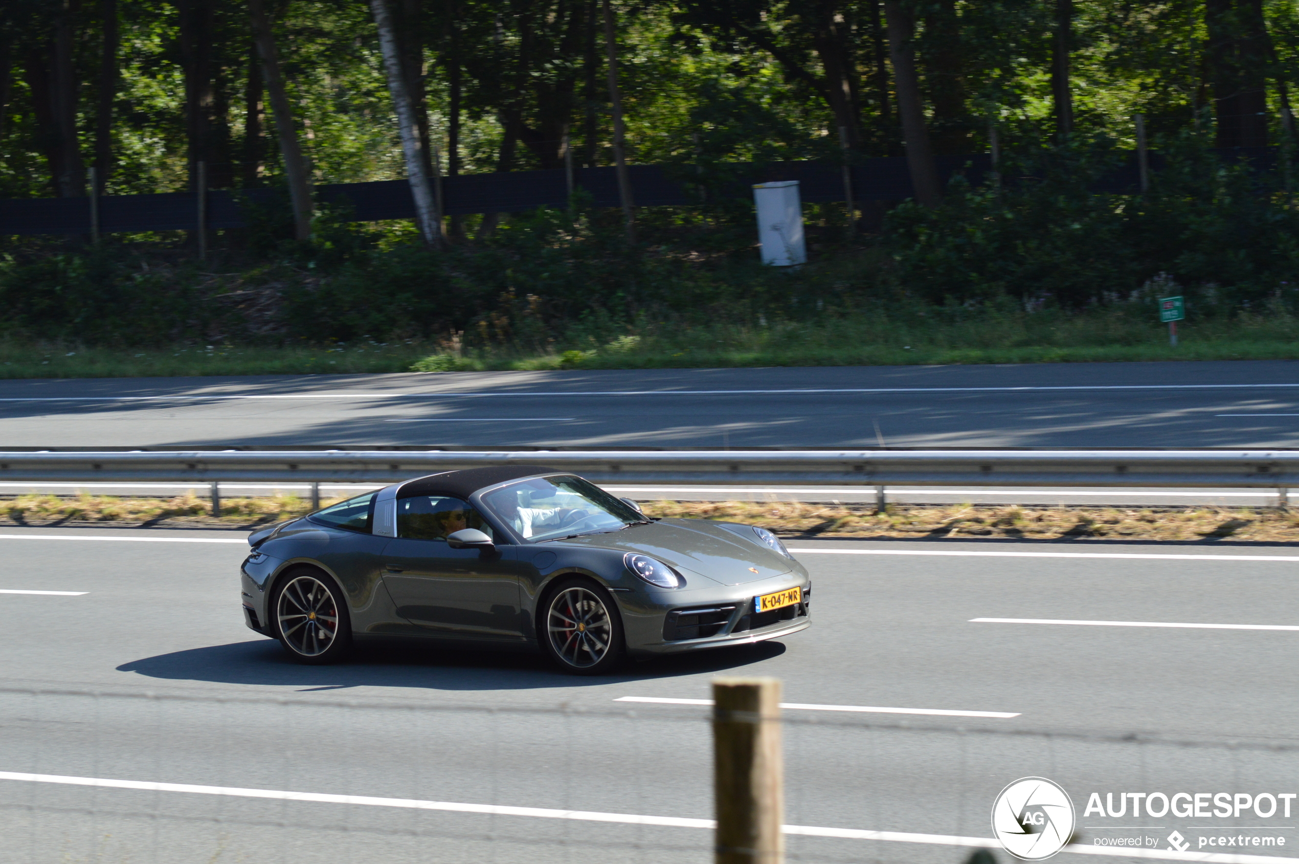 Porsche 992 Targa 4S