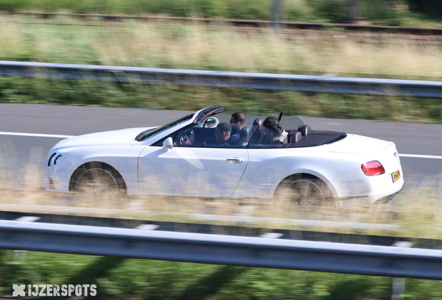 Bentley Continental GTC V8