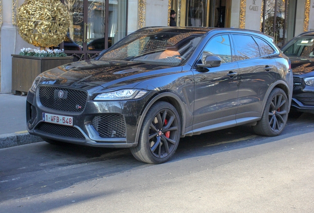 Jaguar F-PACE SVR