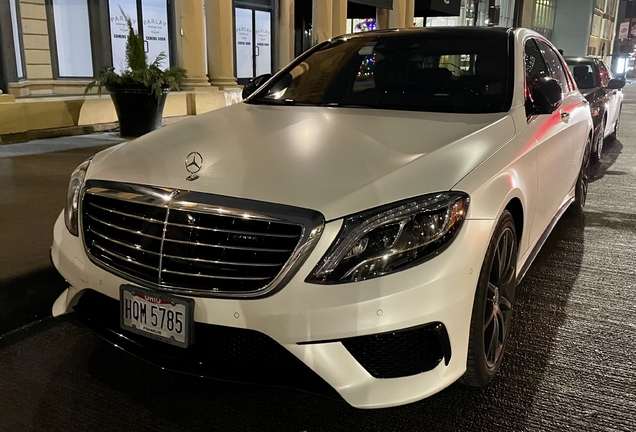 Mercedes-Benz S 63 AMG V222