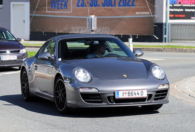 Porsche 997 Carrera 4 GTS