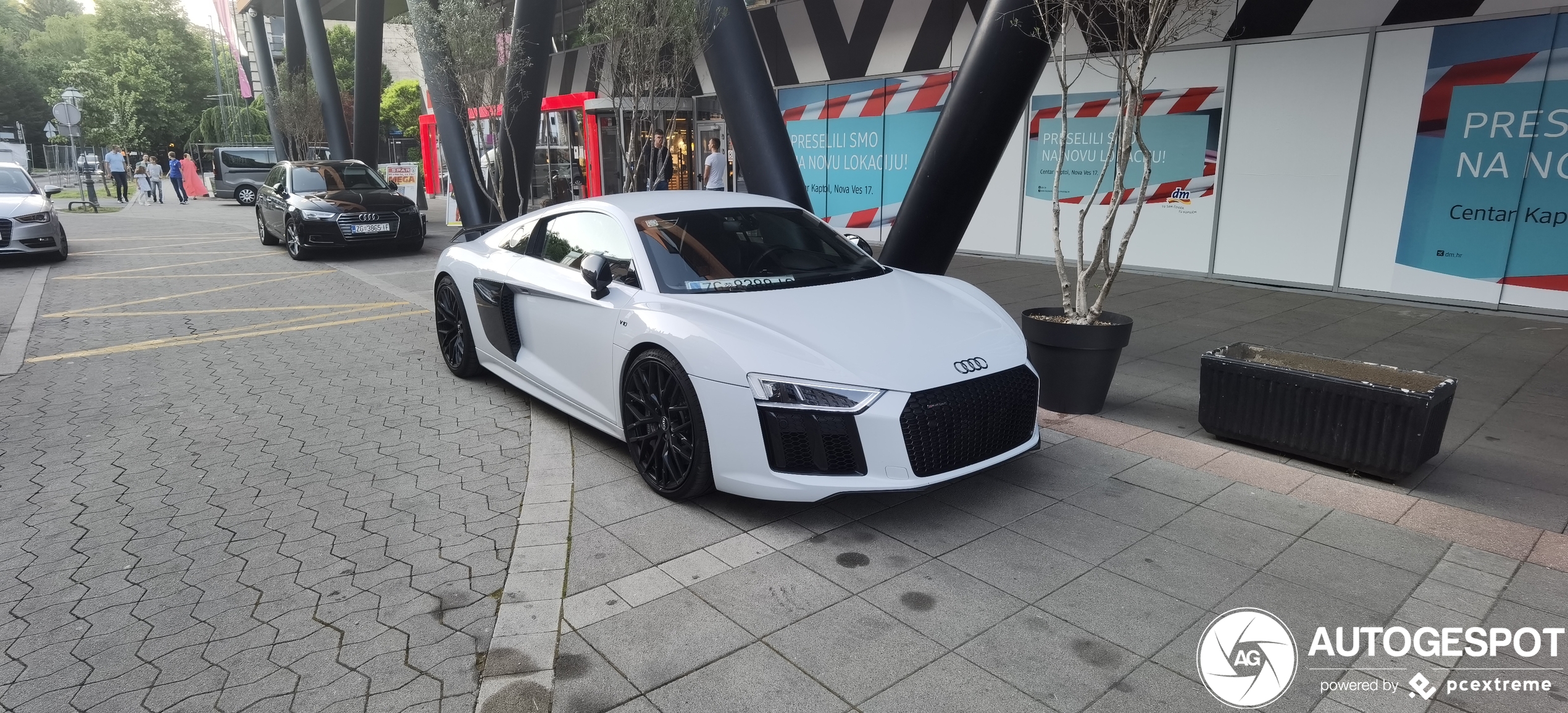 Audi R8 V10 Plus 2015