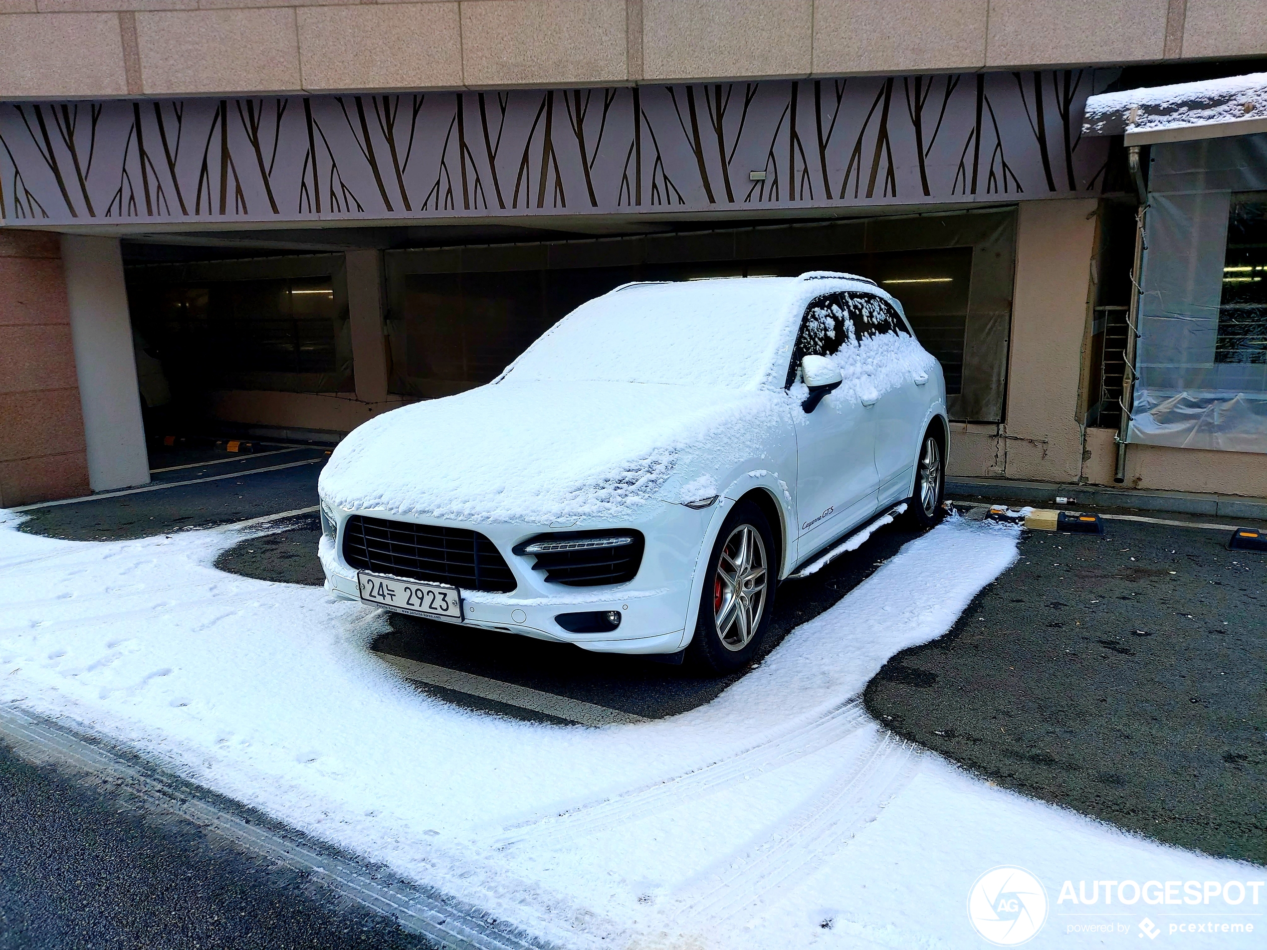 Porsche 958 Cayenne GTS